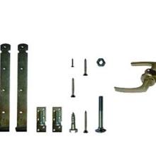 Deurbeslag t.b.v. plankendeur houten frame