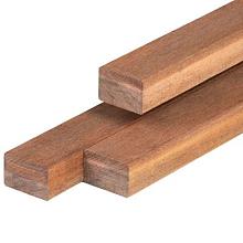 Hardhouten Regel gesch. 4,5x9cm lengte 400cm