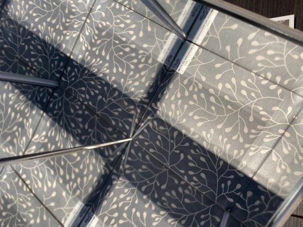 GeoCeramica® décor Liefs 60x60x4cm